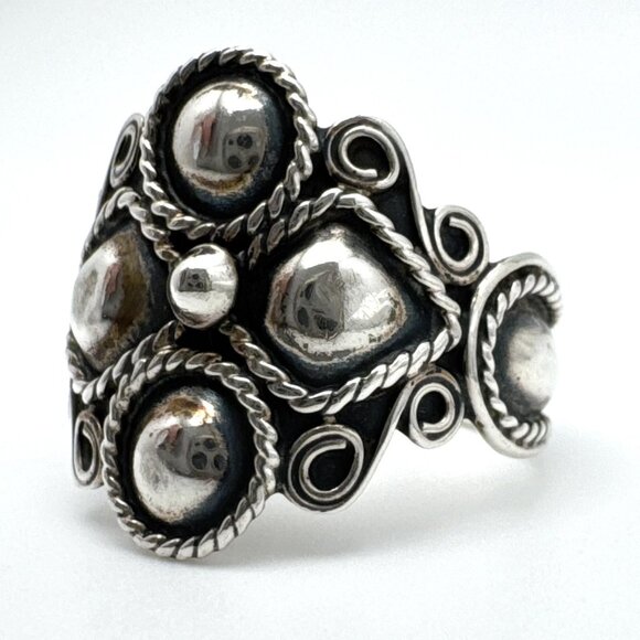 Sterling Silver Taxco Mexico Ring .925 Size 6 Rope Scroll Design Vintage 4 Grams - Picture 2 of 9